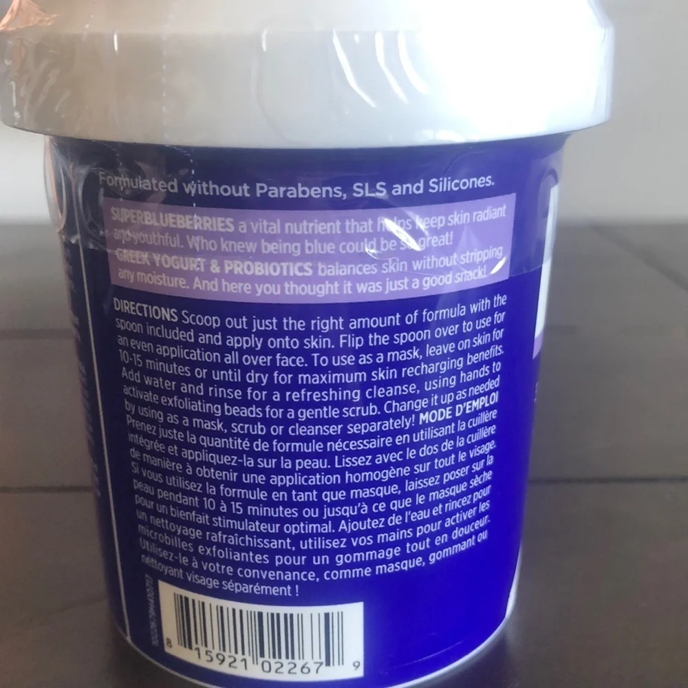 Yes to superblueberries recharging 3 in 1 mask